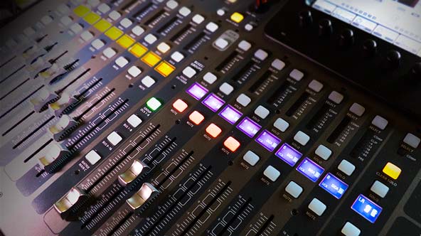 Mesa de mezclas digital Behringer X32